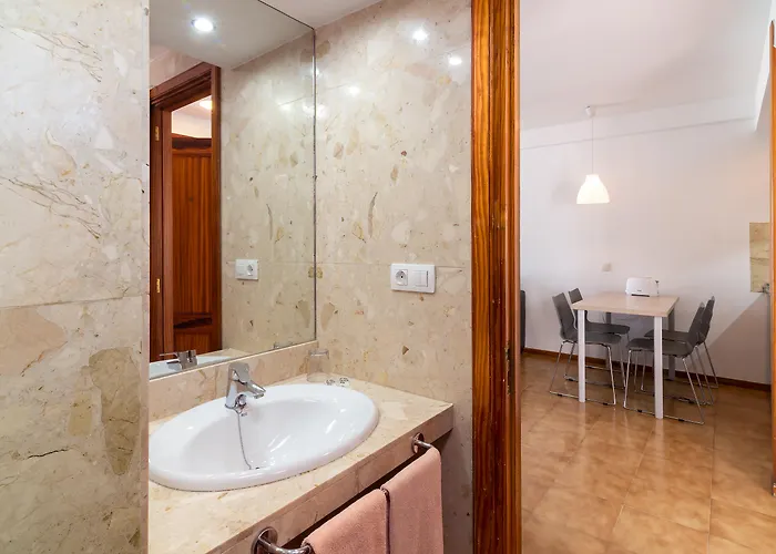 Apartment Montemayor