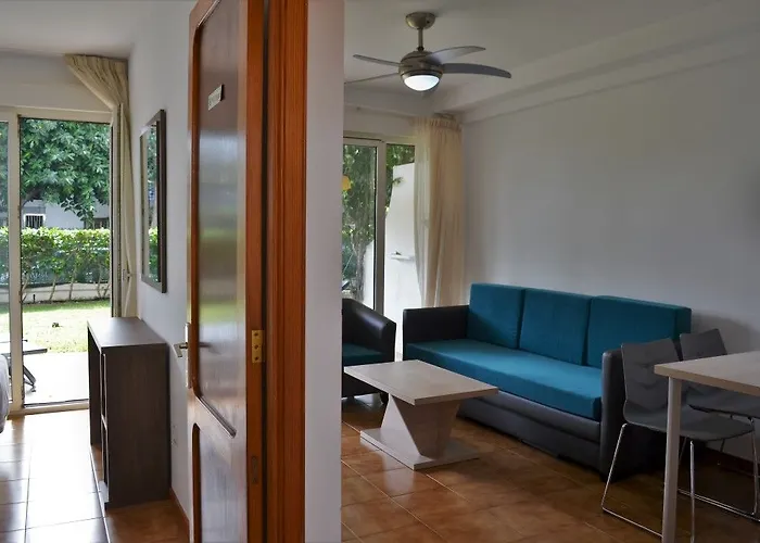 Montemayor דירה *