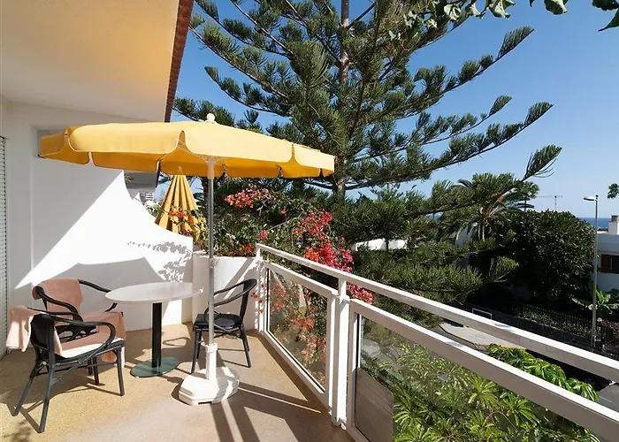 Montemayor * פלאייה דל אינגלז